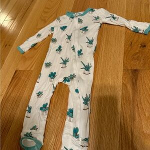 Kyte Baby pajamas 18-24m